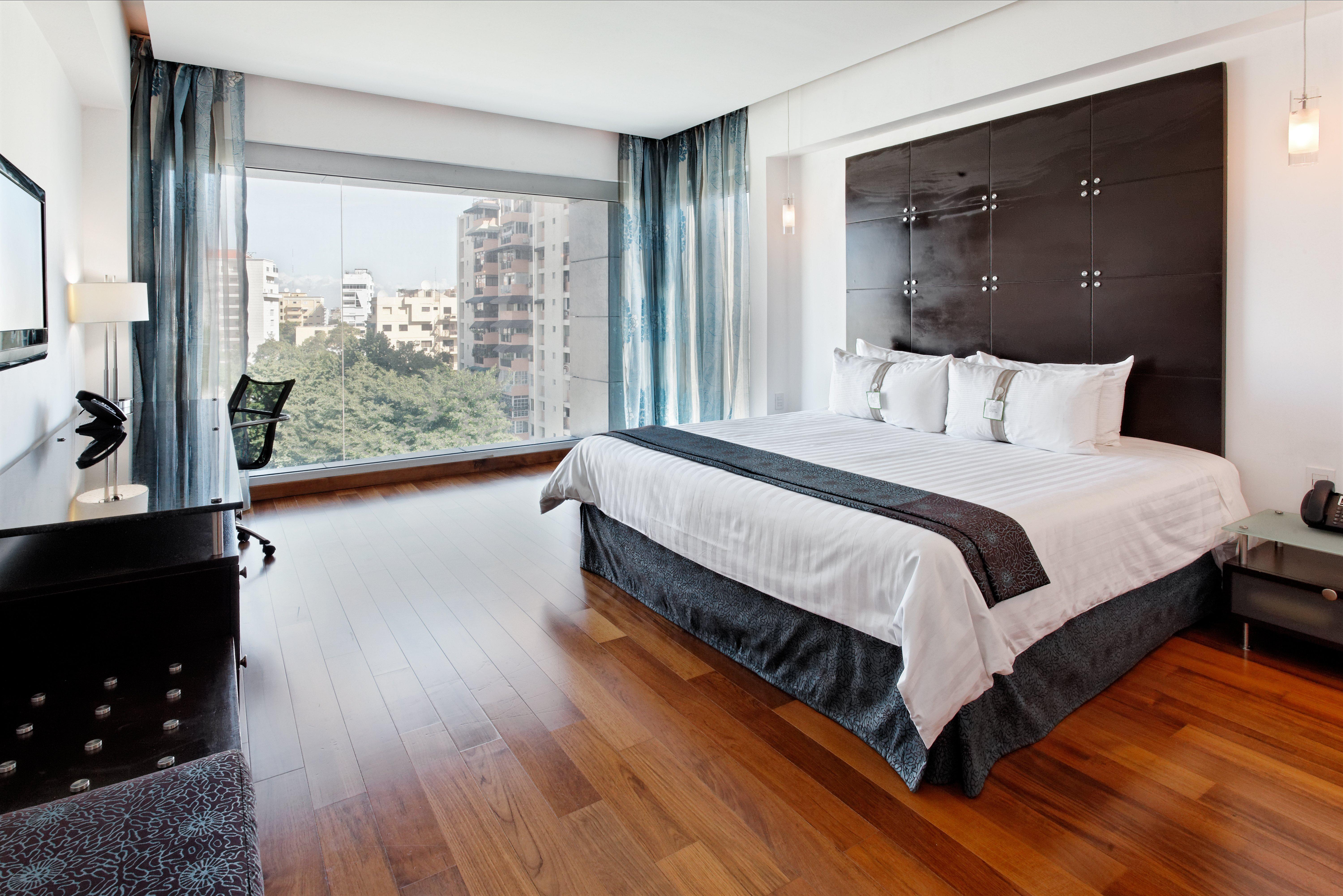 فندق وأجنحة هوليداي إن سانتو دومينجو المظهر الخارجي الصورة A bedroom at the hotel