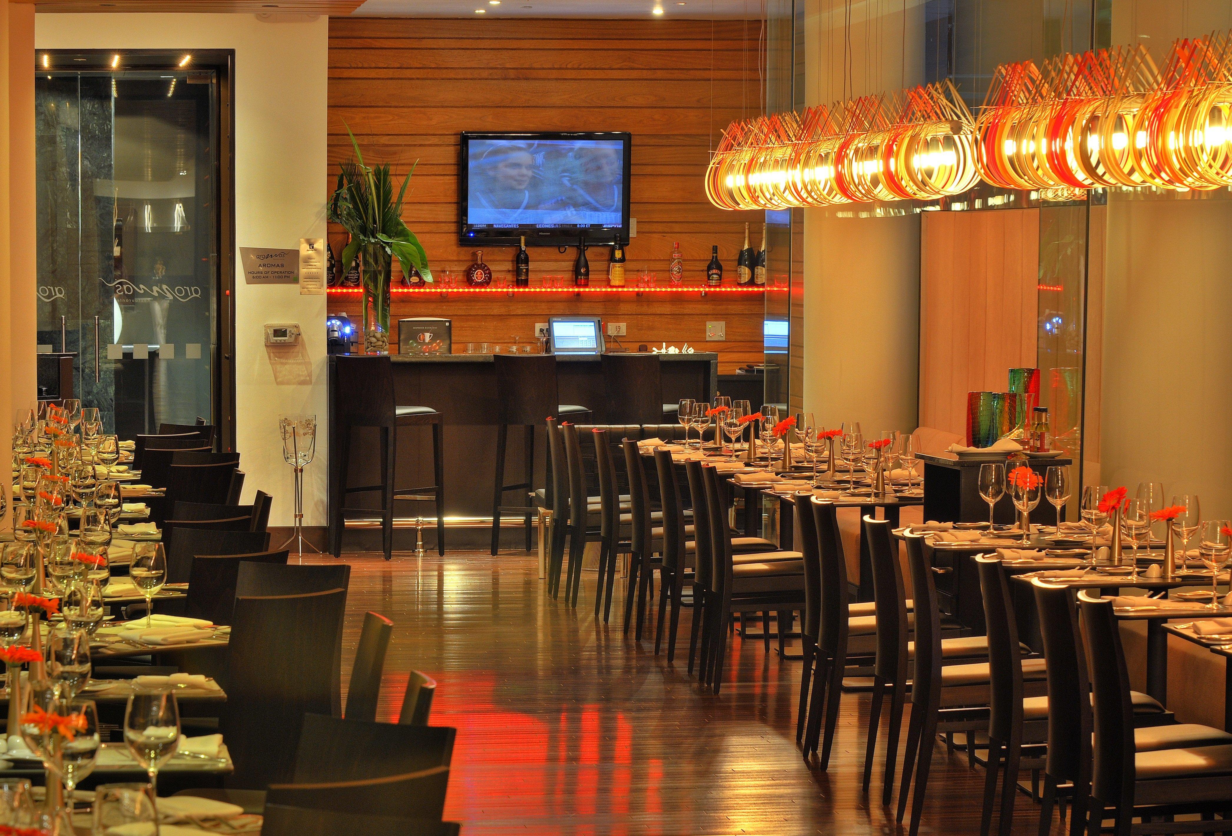 فندق وأجنحة هوليداي إن سانتو دومينجو المظهر الخارجي الصورة The interior of the restaurant