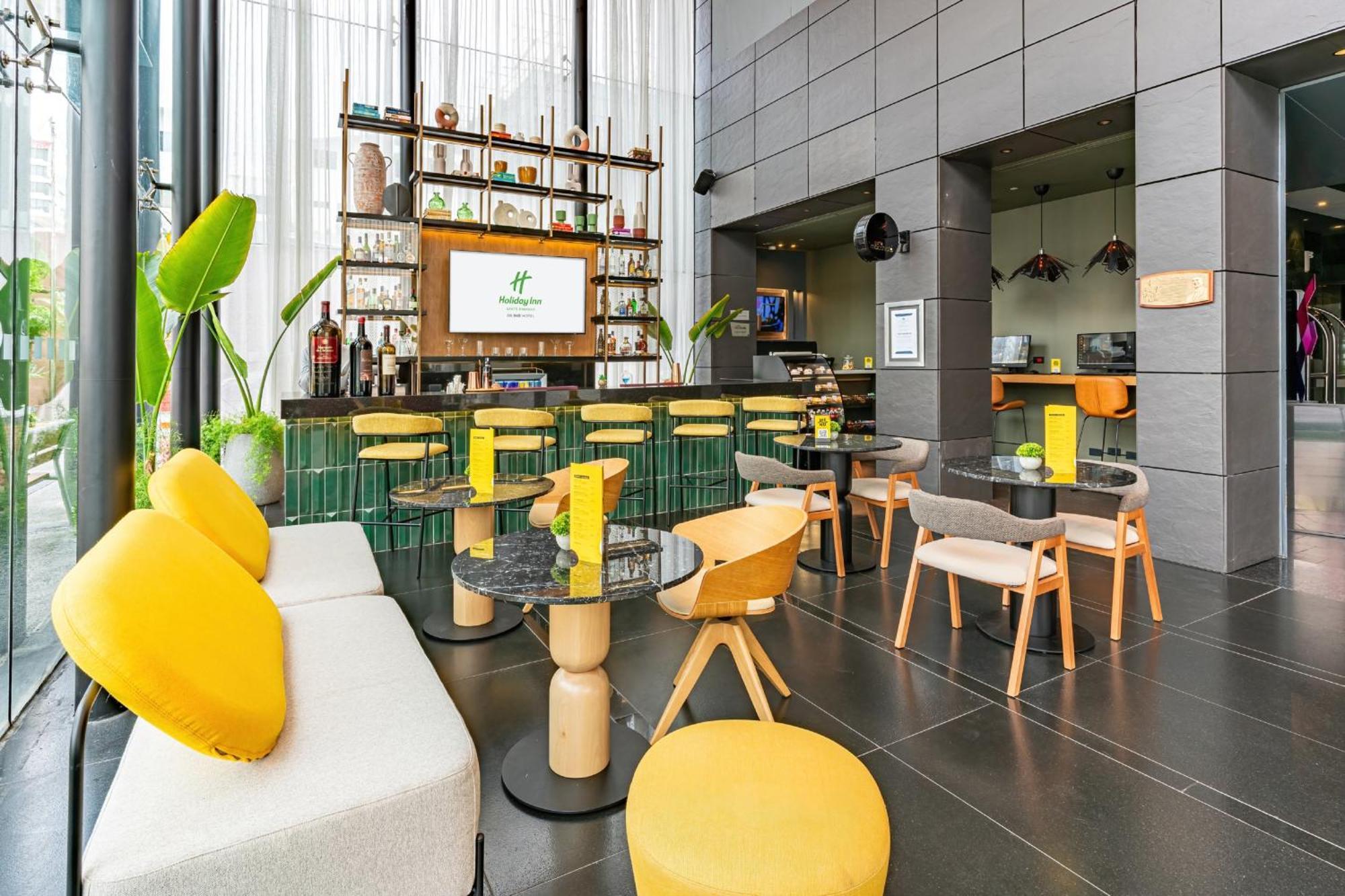 فندق وأجنحة هوليداي إن سانتو دومينجو المظهر الخارجي الصورة Lobby bar