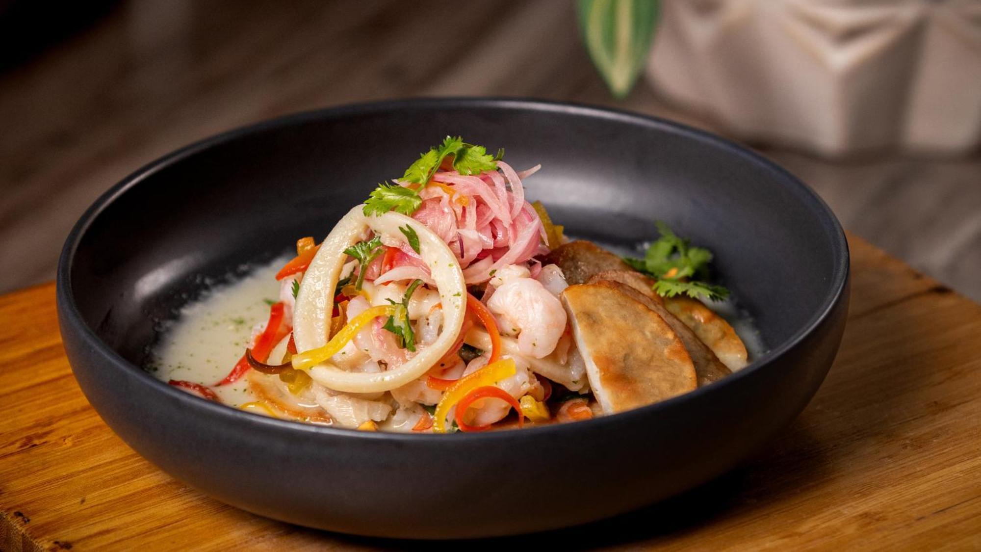 فندق وأجنحة هوليداي إن سانتو دومينجو المظهر الخارجي الصورة Ceviche